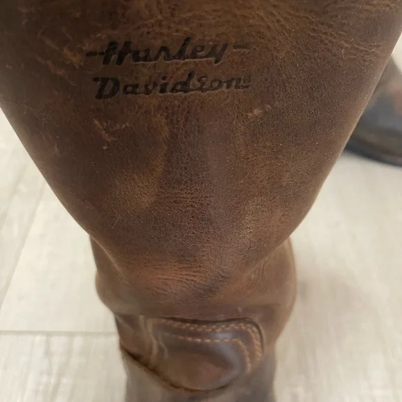 Harley Davidson Boots - Picture 5 of 9